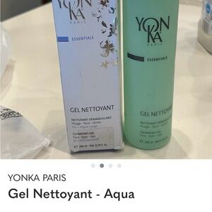 Essentials Cleansing Gel - Aqua Green